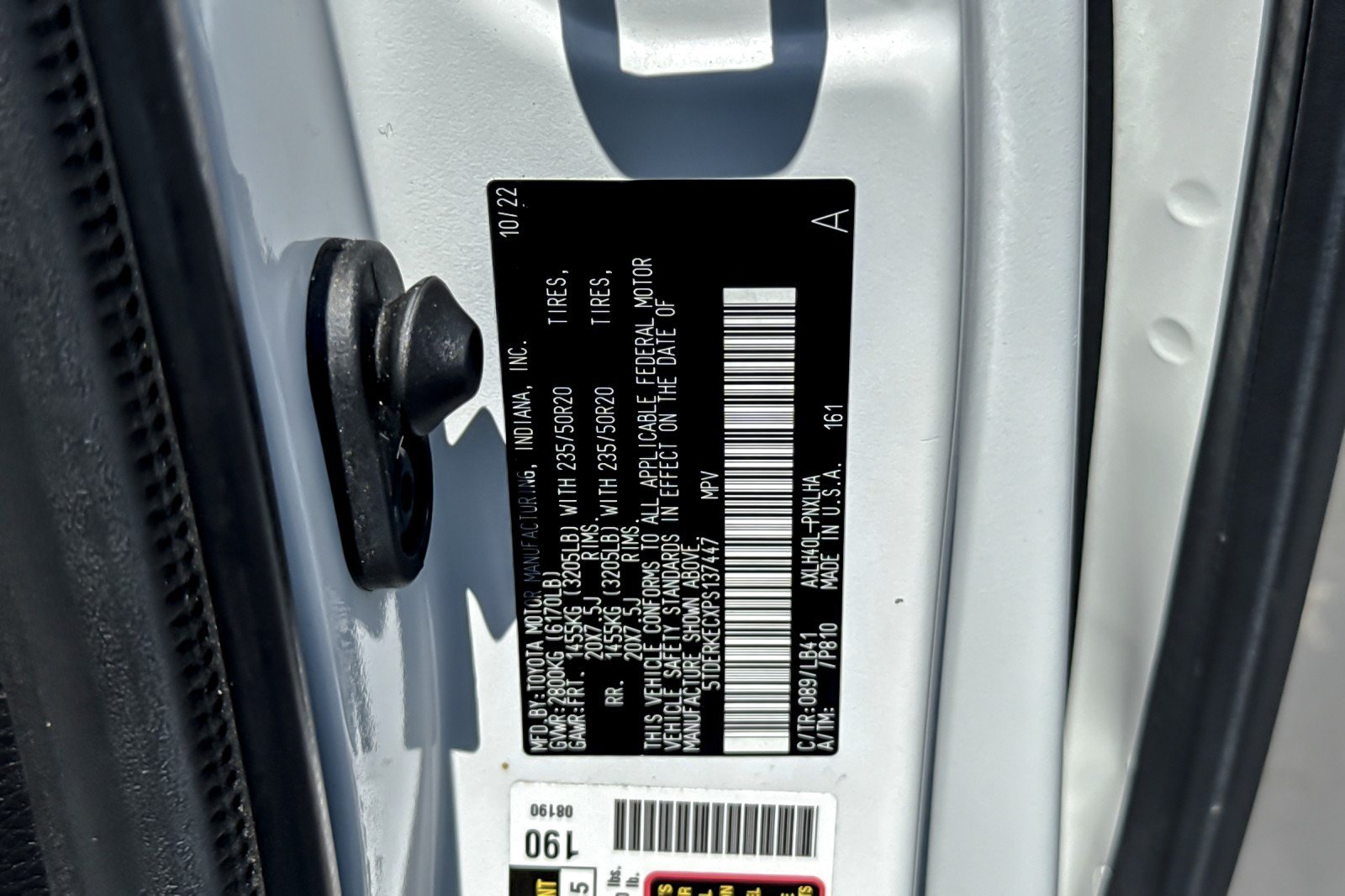 Certified 2023 Toyota Sienna Platinum FWD image 29