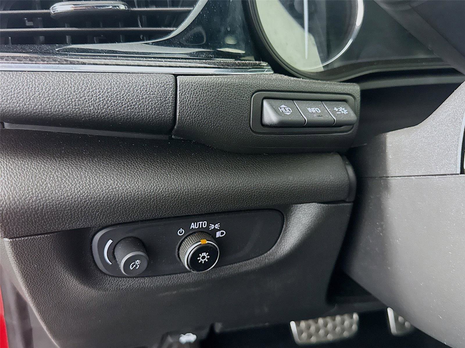 Used 2018 Buick Regal GS w/ Driver Confidence Package #2 image 7