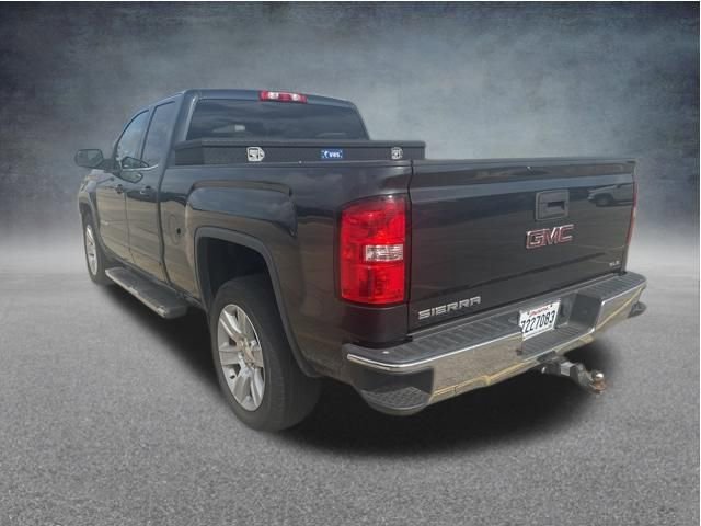 Used 2017 GMC Sierra 1500 SLE w/ SLE Value Package RWD image 4