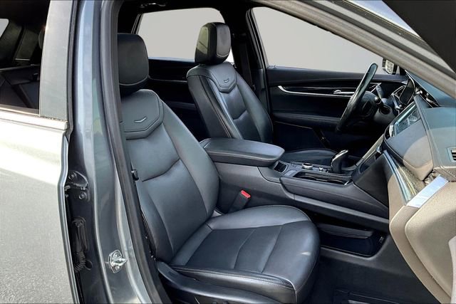 Used 2022 Cadillac XT5 Premium Luxury AWD/4WD image 29