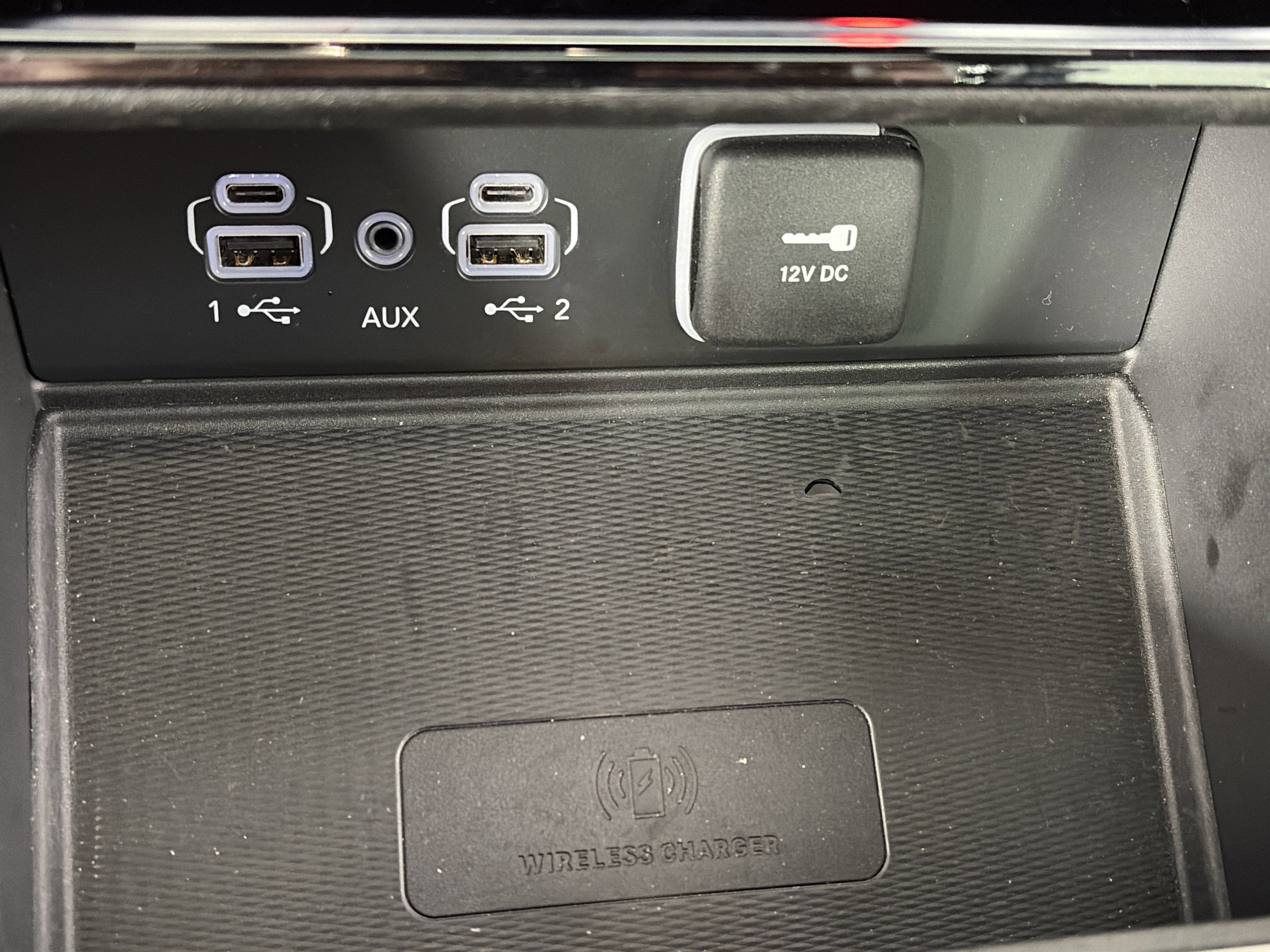 Used 2023 Jeep Grand Cherokee L Laredo image 27