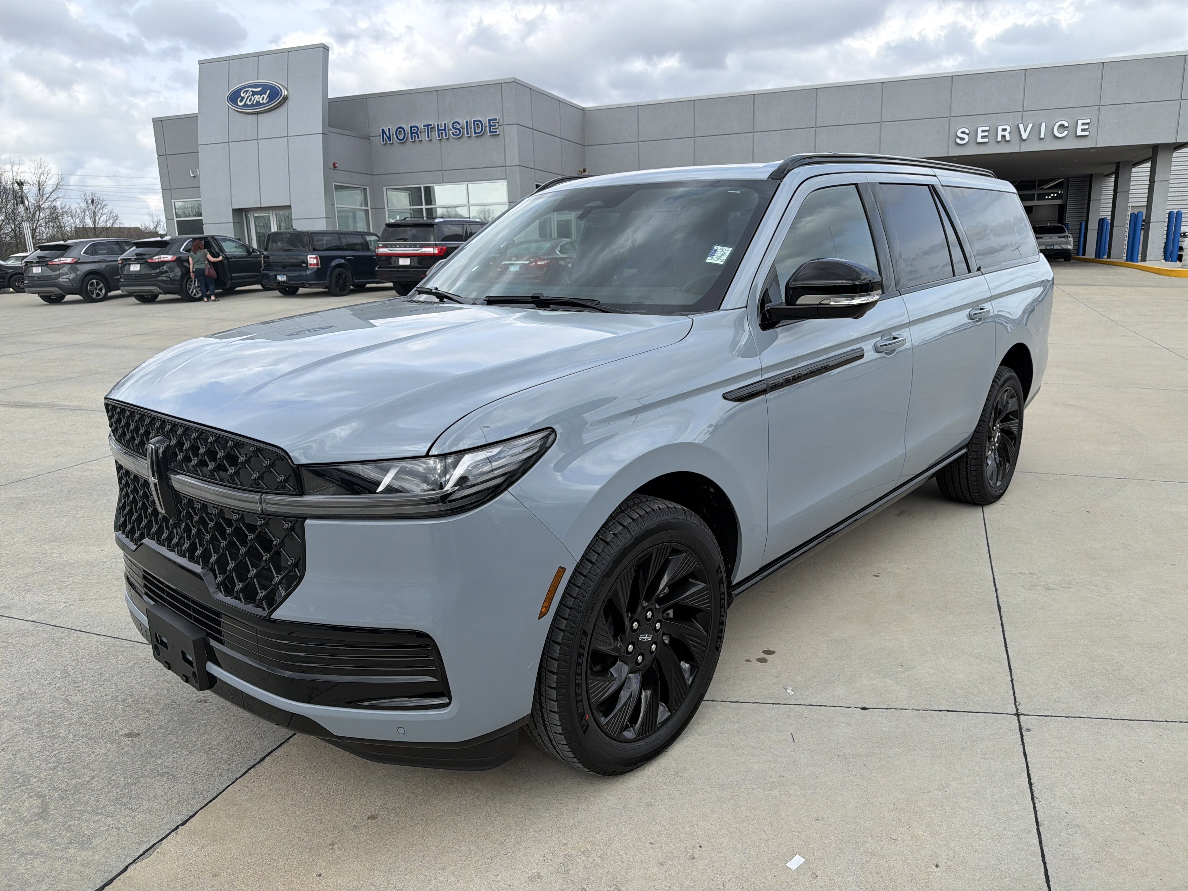 New 2026 Lincoln Navigator L Reserve image 3