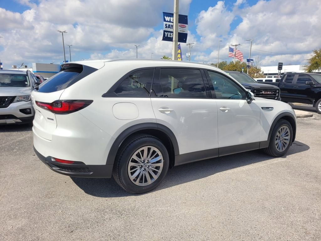 Certified 2024 MAZDA CX-90 Plug-In Hybrid w/ Preferred AWD/4WD image 15