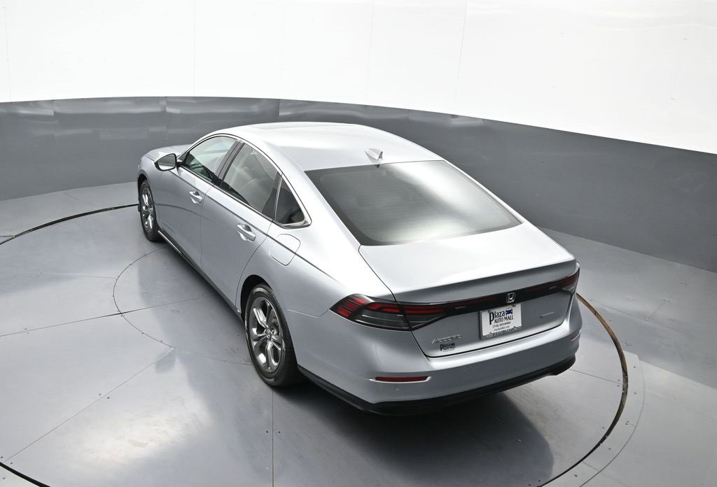 Used 2023 Honda Accord EX-L image 39