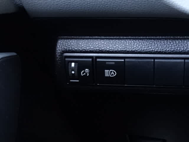 Used 2023 Toyota Corolla SE FWD image 40