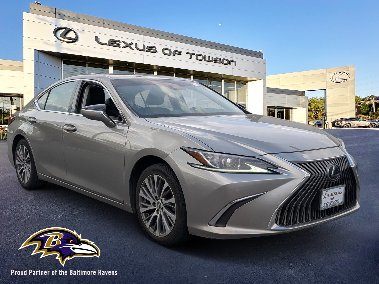 Used 2019 Lexus ES 350 w/ Premium Package