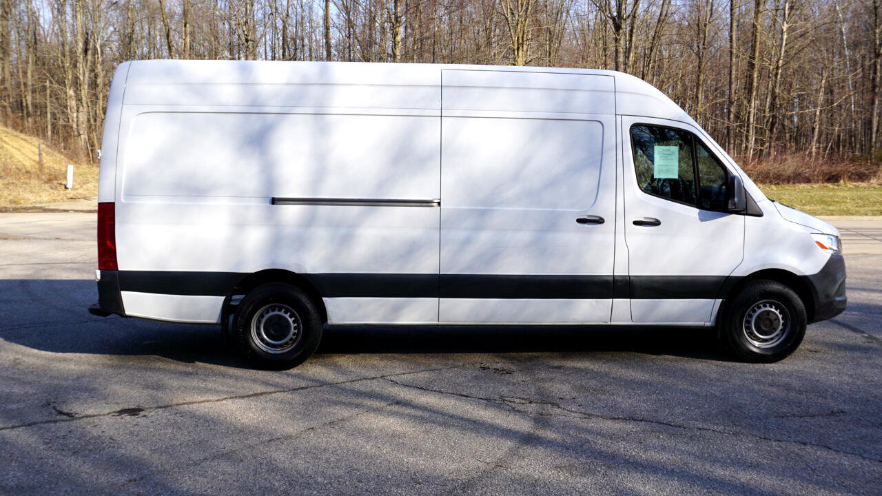 Used 2020 Mercedes-Benz Sprinter 2500 w/ Driver Convenience Package image 6