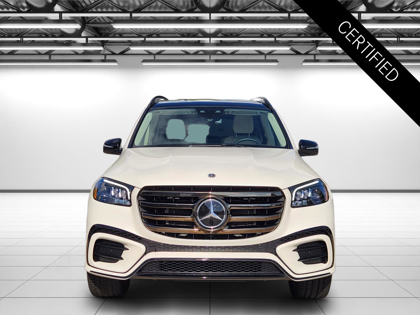 Used 2024 Mercedes-Benz GLS 580 4MATIC image 4