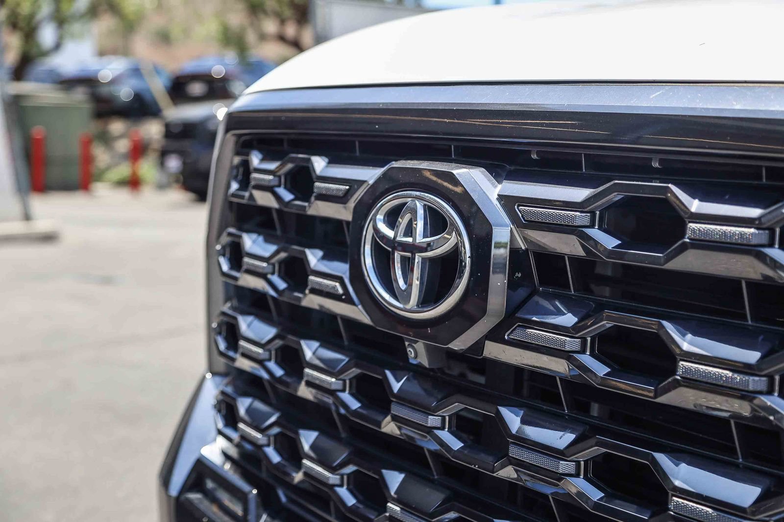 Used 2022 Toyota Tundra Platinum RWD image 15