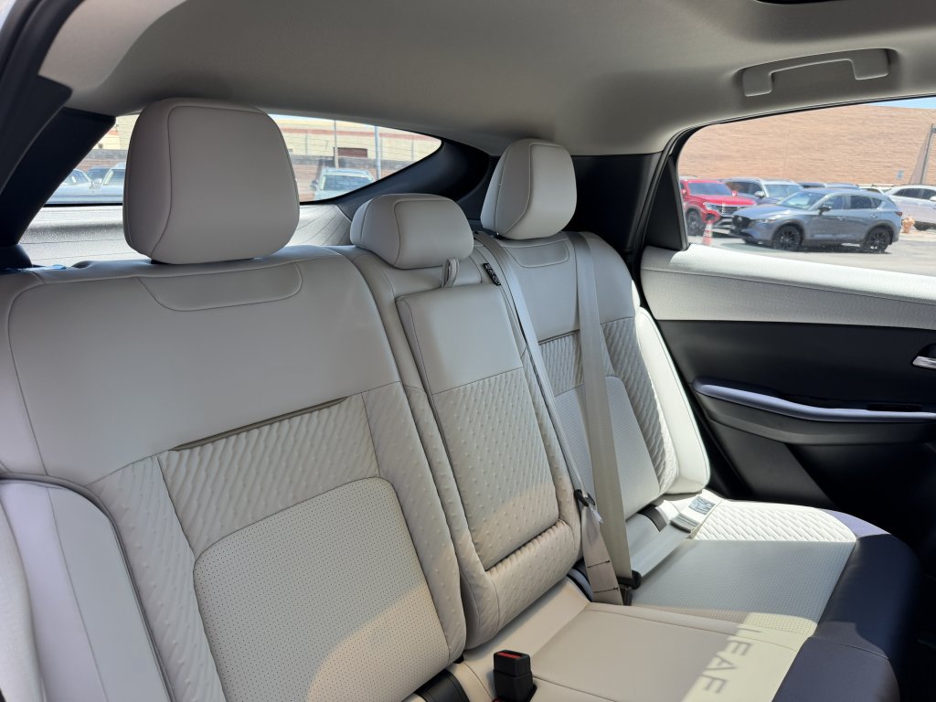 Used 2026 Nissan Leaf Platinum+ w/ Floor Mat Package (Platinum+) FWD image 41