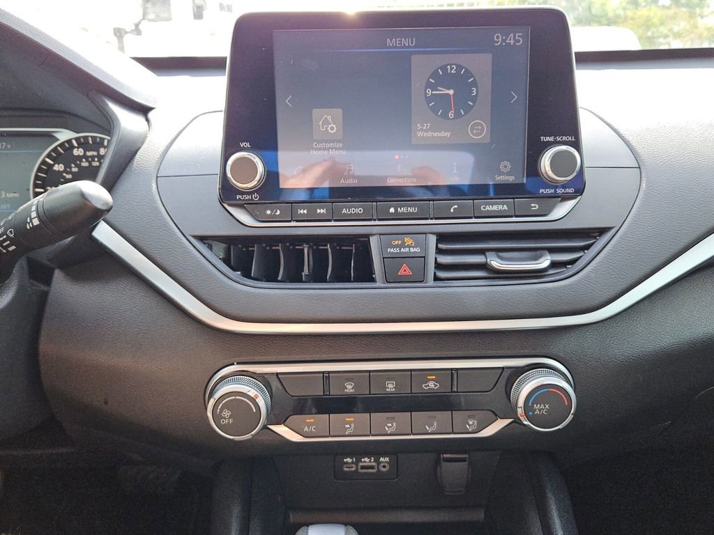 Used 2020 Nissan Altima 2.5 S FWD image 17