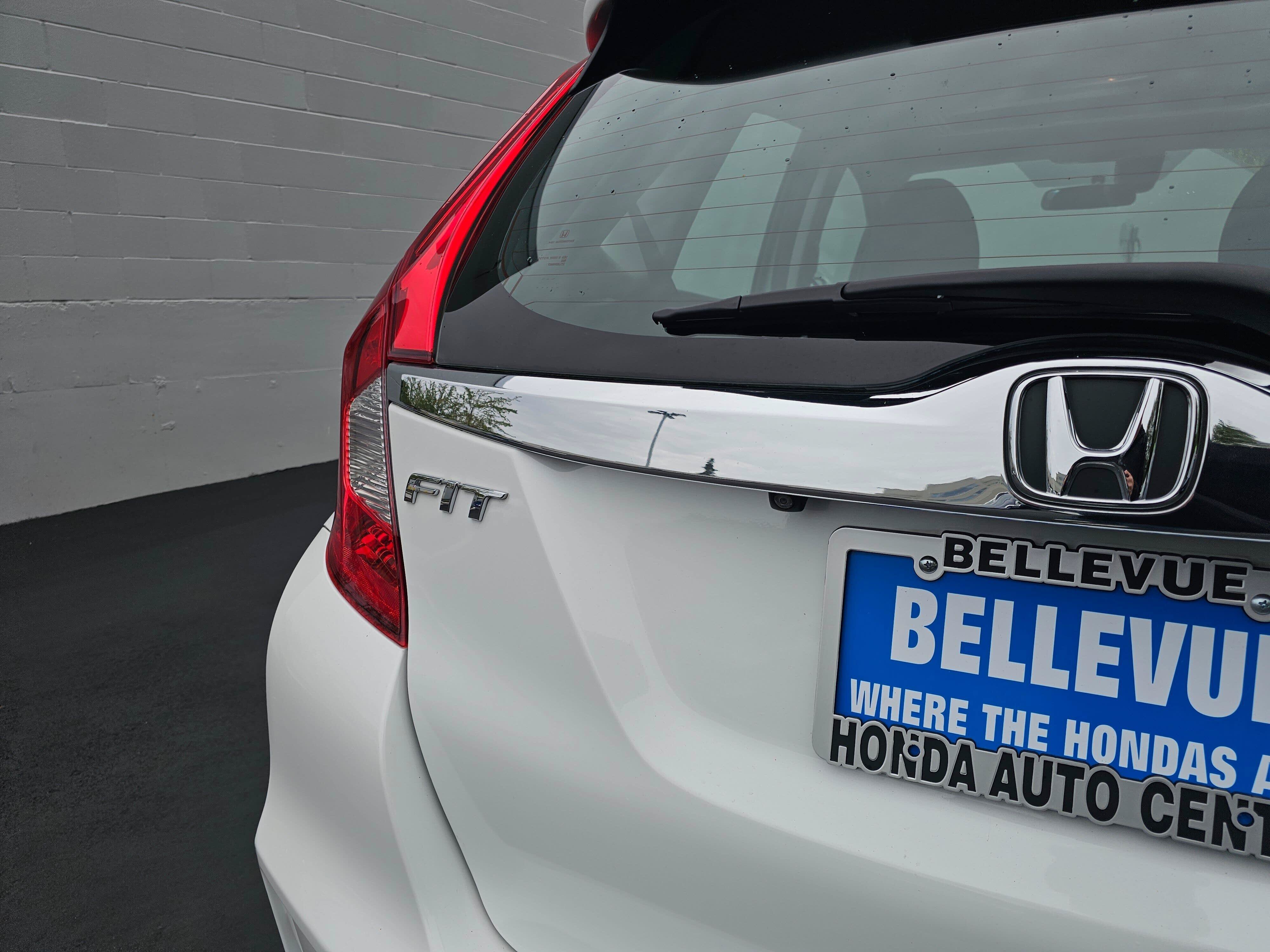 Used 2018 Honda Fit EX image 15