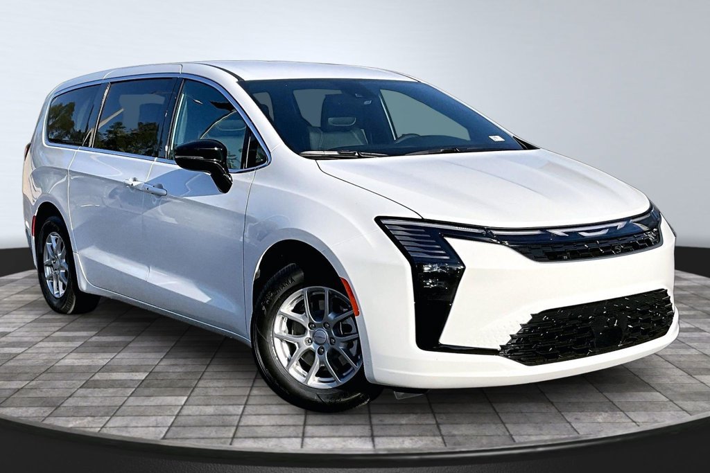New 2027 Chrysler Pacifica Select FWD image 38
