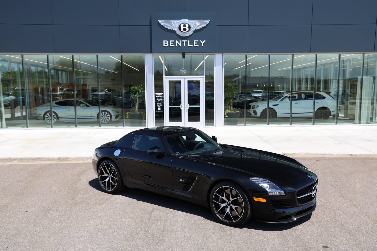 Used 2015 Mercedes-Benz SLS AMG GT Final Edition image 15