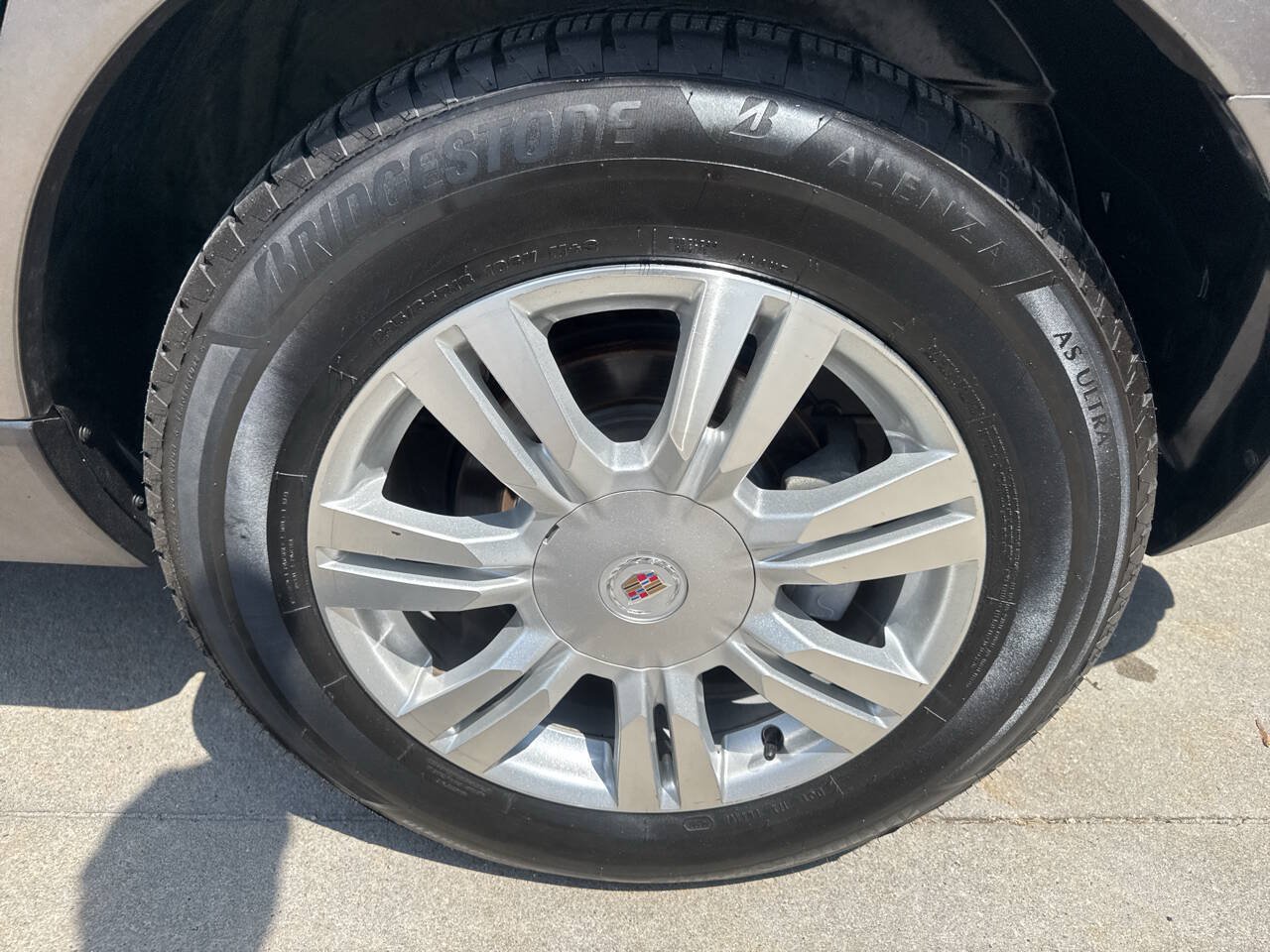 Used 2011 Cadillac SRX Luxury AWD/4WD image 26