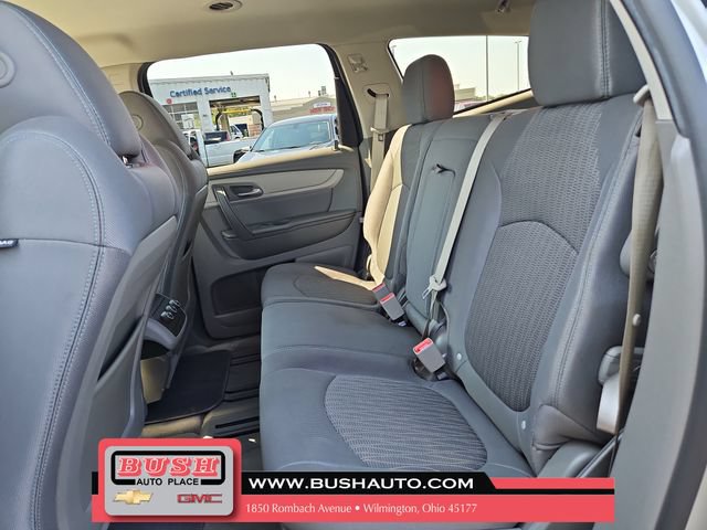 Used 2017 Chevrolet Traverse LT FWD image 14