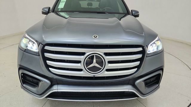 Used 2025 Mercedes-Benz GLS 450 4MATIC image 9