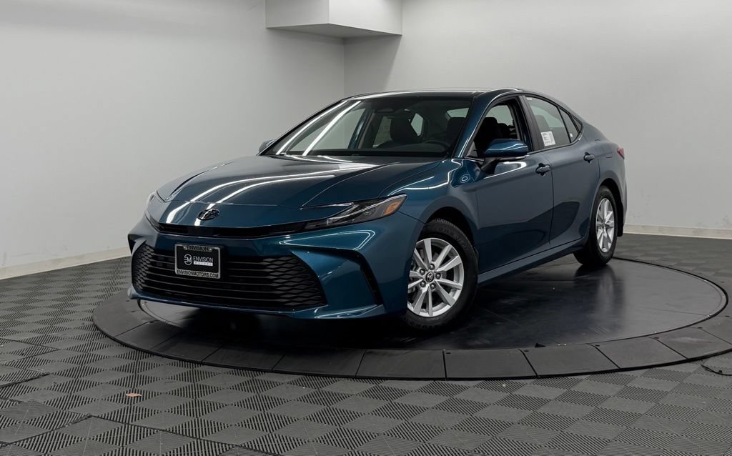 Used 2026 Toyota Camry LE w/ Convenience Package FWD image 2