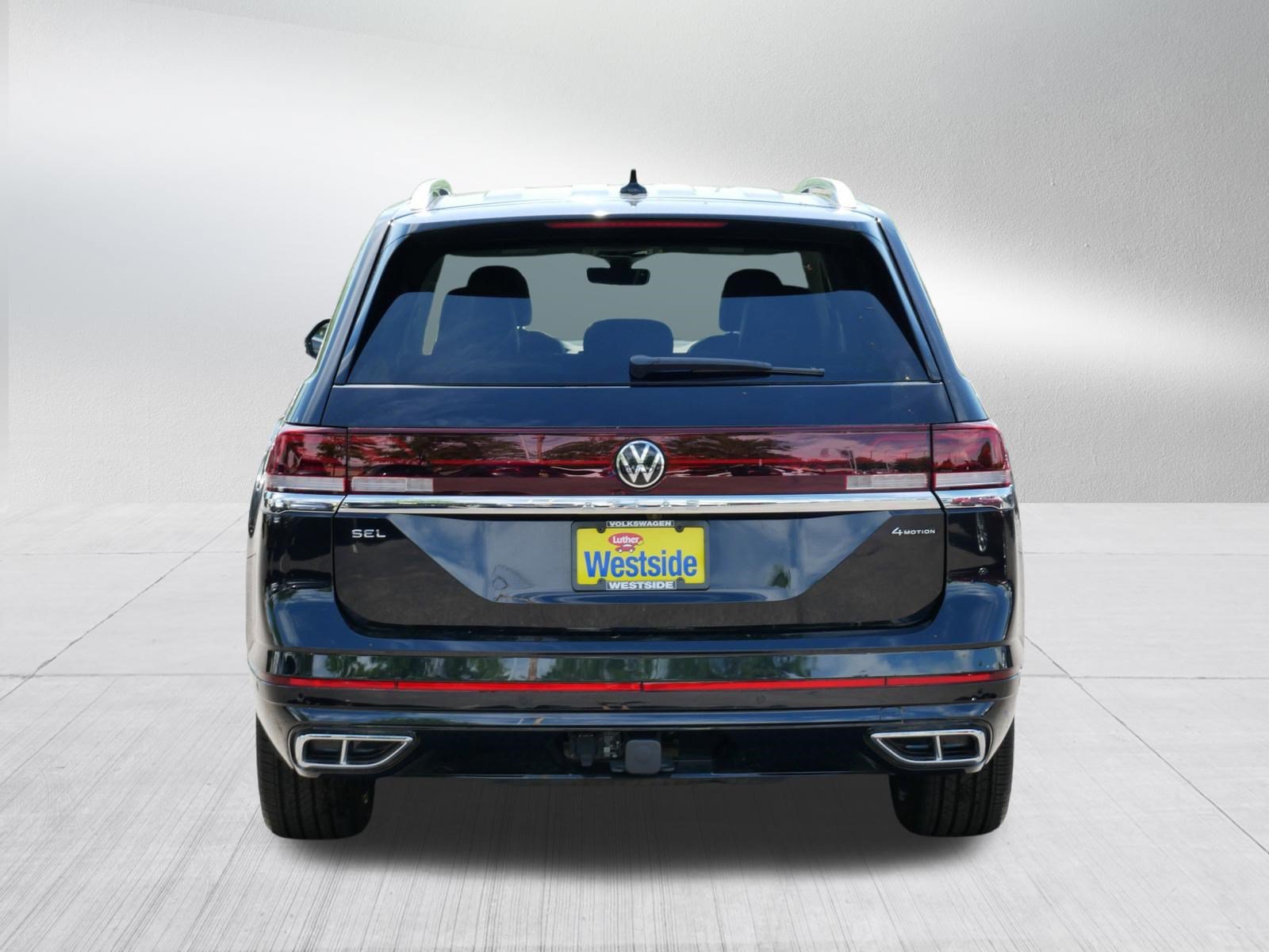 Used 2024 Volkswagen Atlas SEL Premium R-Line AWD/4WD image 6
