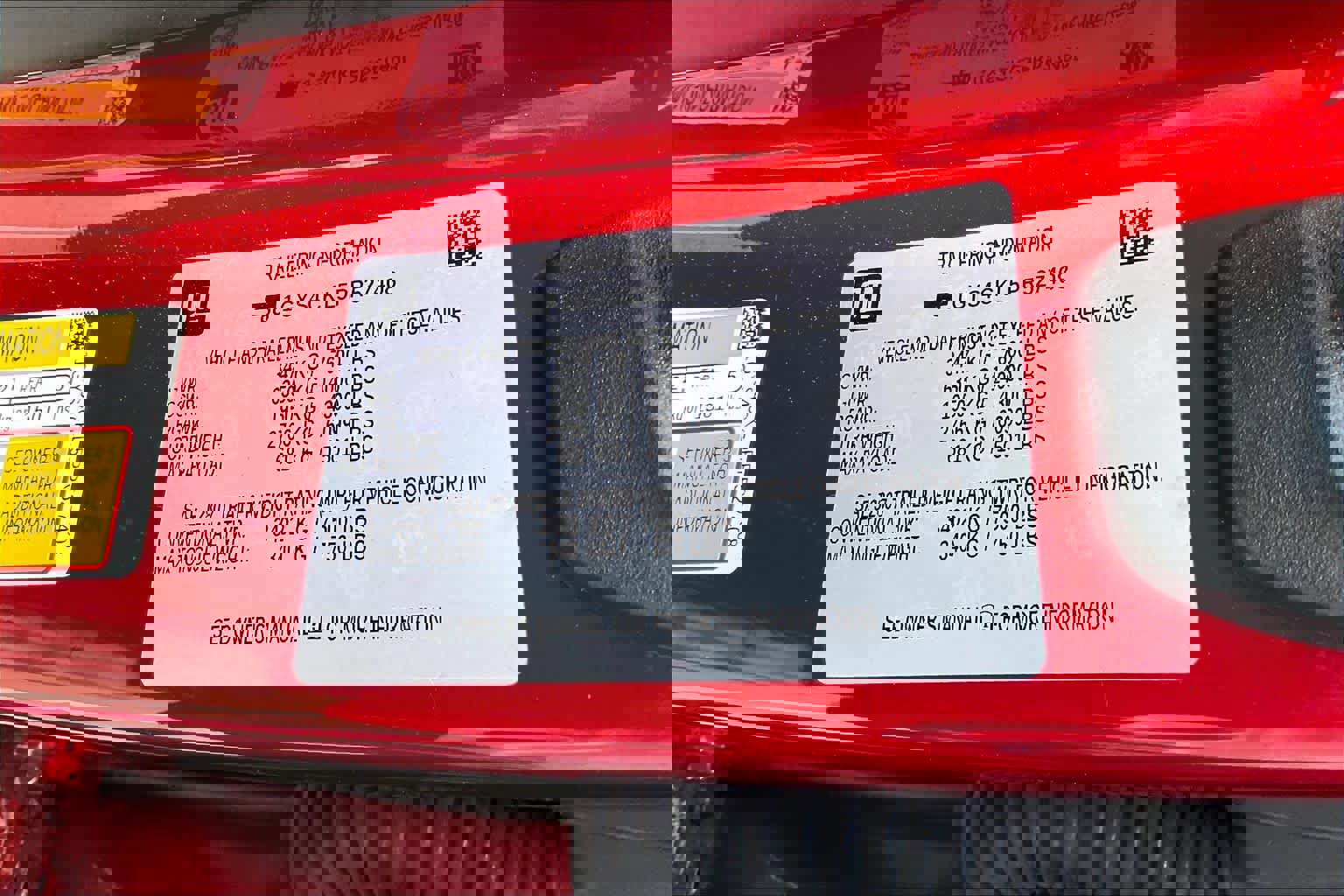 Used 2023 Cadillac Escalade Premium Luxury w/ Performance Package AWD/4WD image 33