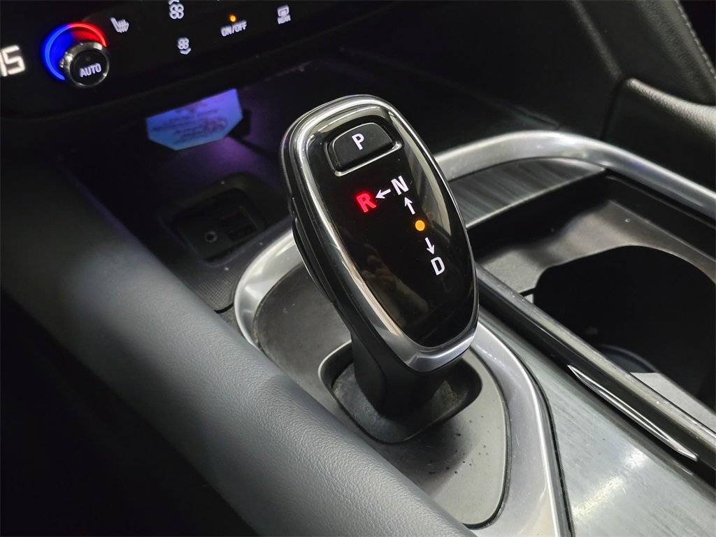 Used 2020 Buick Enclave Essence image 36