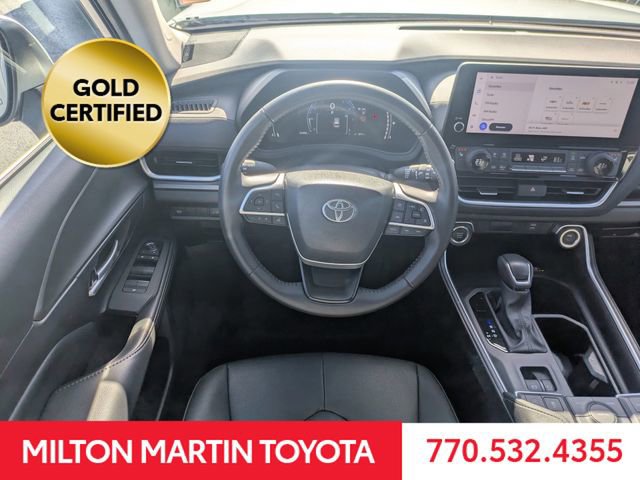 Certified 2025 Toyota Grand Highlander FWD image 18