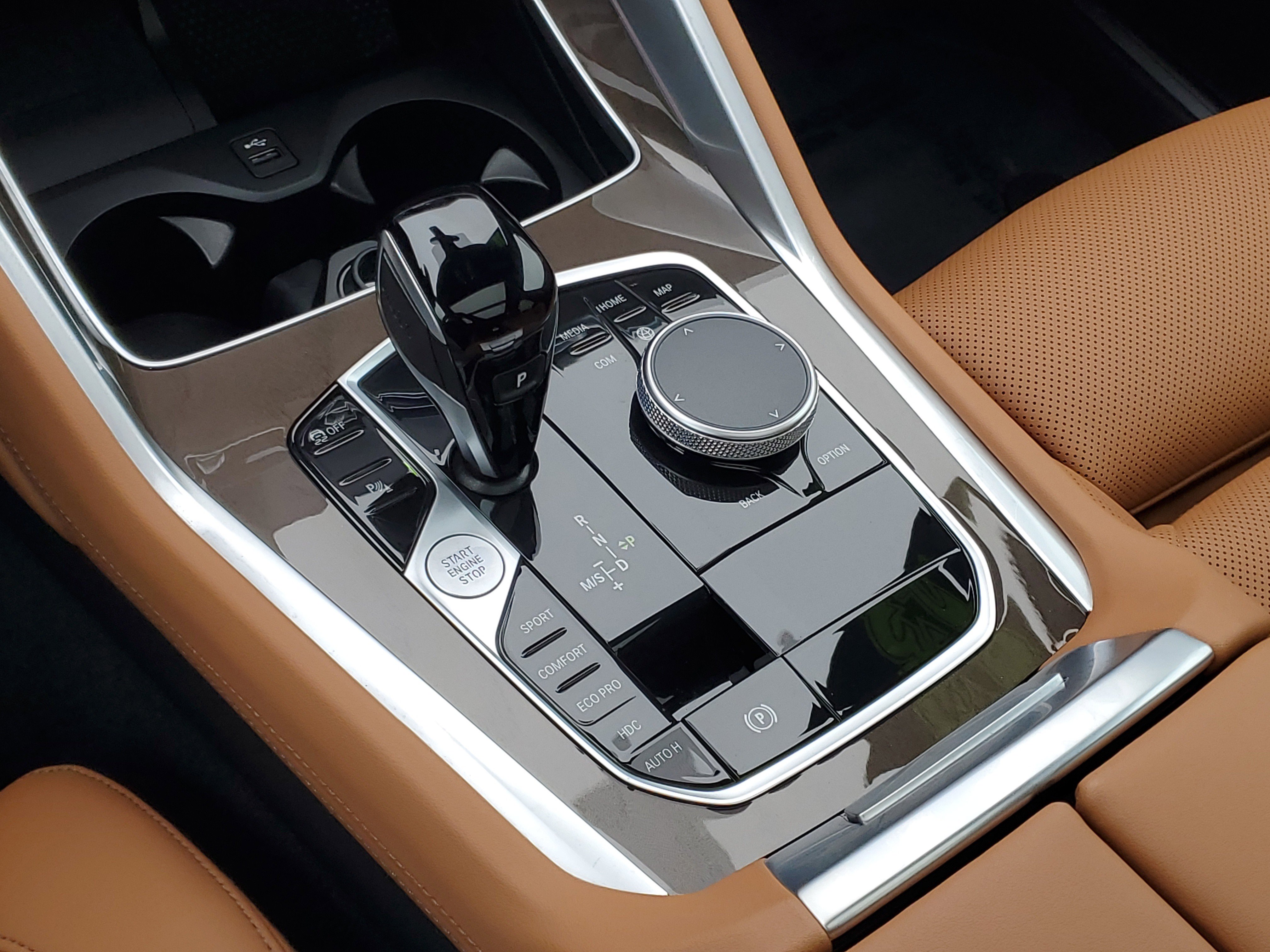 Used 2023 BMW X6 xDrive40i w/ Climate Comfort Package image 20