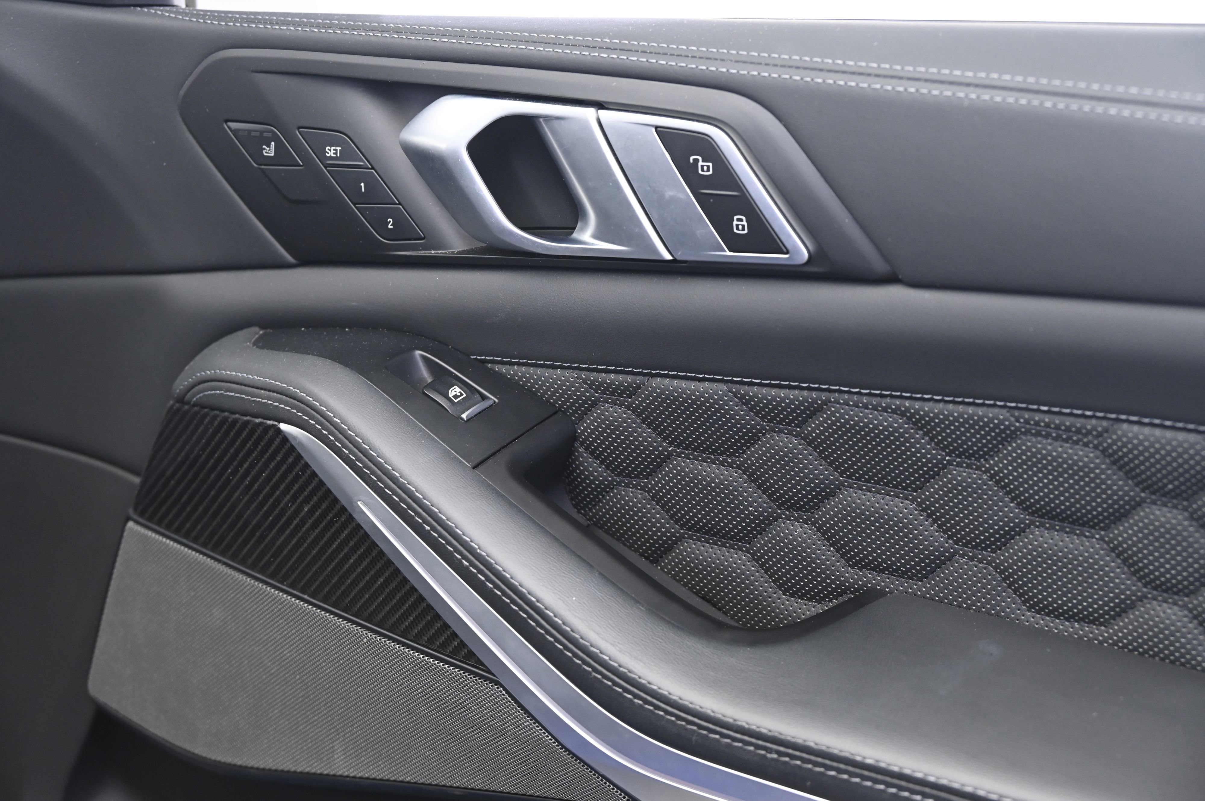 Used 2022 BMW X5 M w/ Executive Package image 21