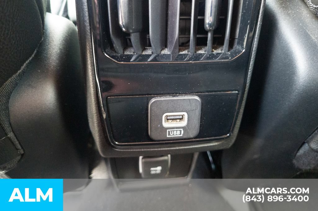 Used 2025 Jeep Compass Limited AWD/4WD image 21