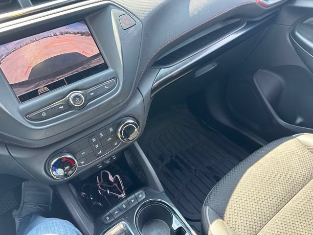 Used 2023 Chevrolet TrailBlazer RS FWD image 14