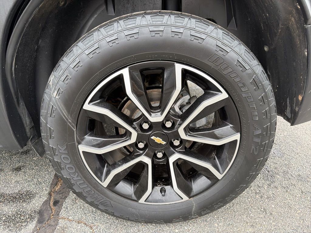 Used 2022 Chevrolet TrailBlazer ACTIV w/ Technology Package AWD/4WD image 40