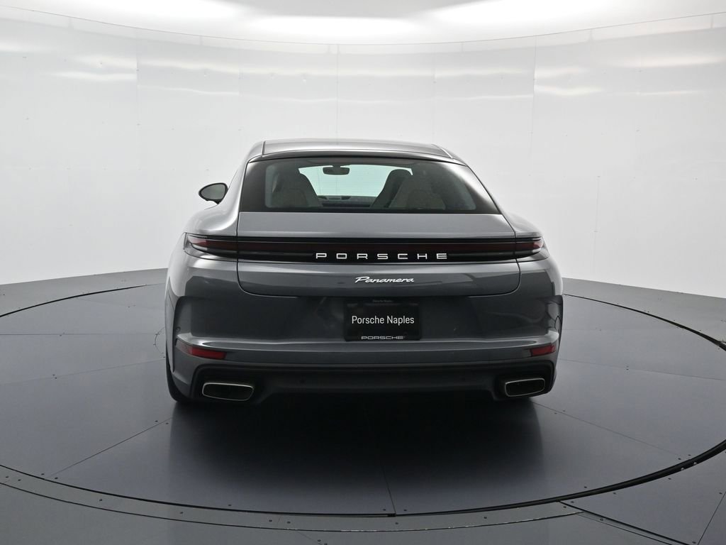 Used 2025 Porsche Panamera image 26