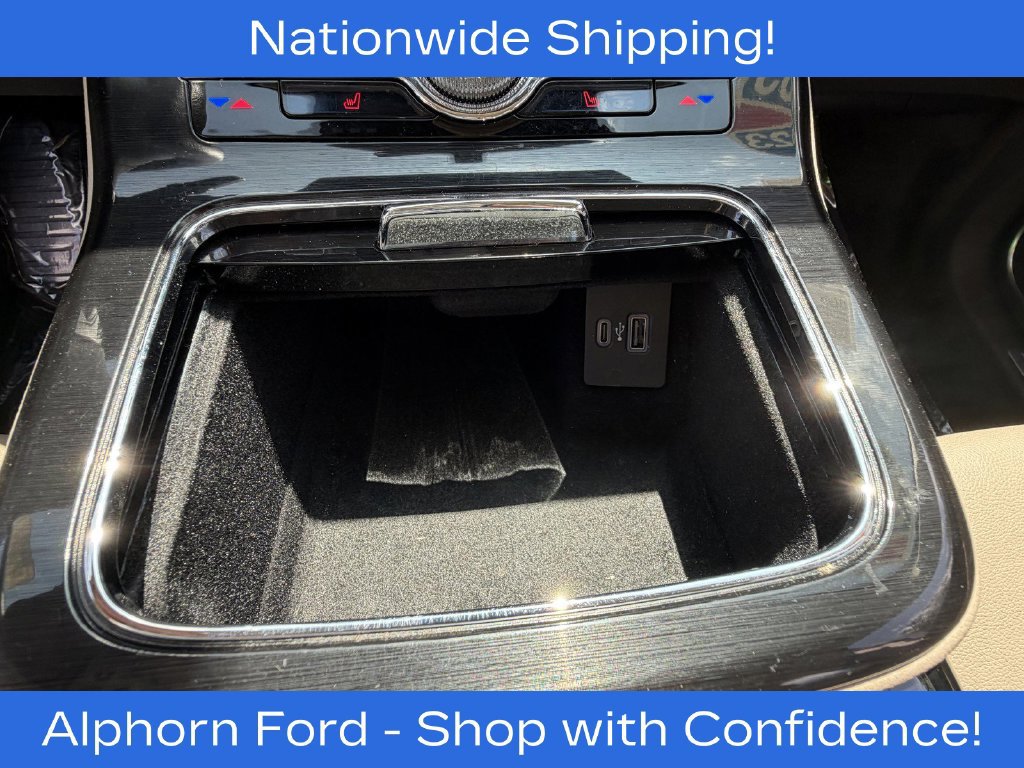 Used 2023 Lincoln Nautilus AWD w/ Premium Package image 17