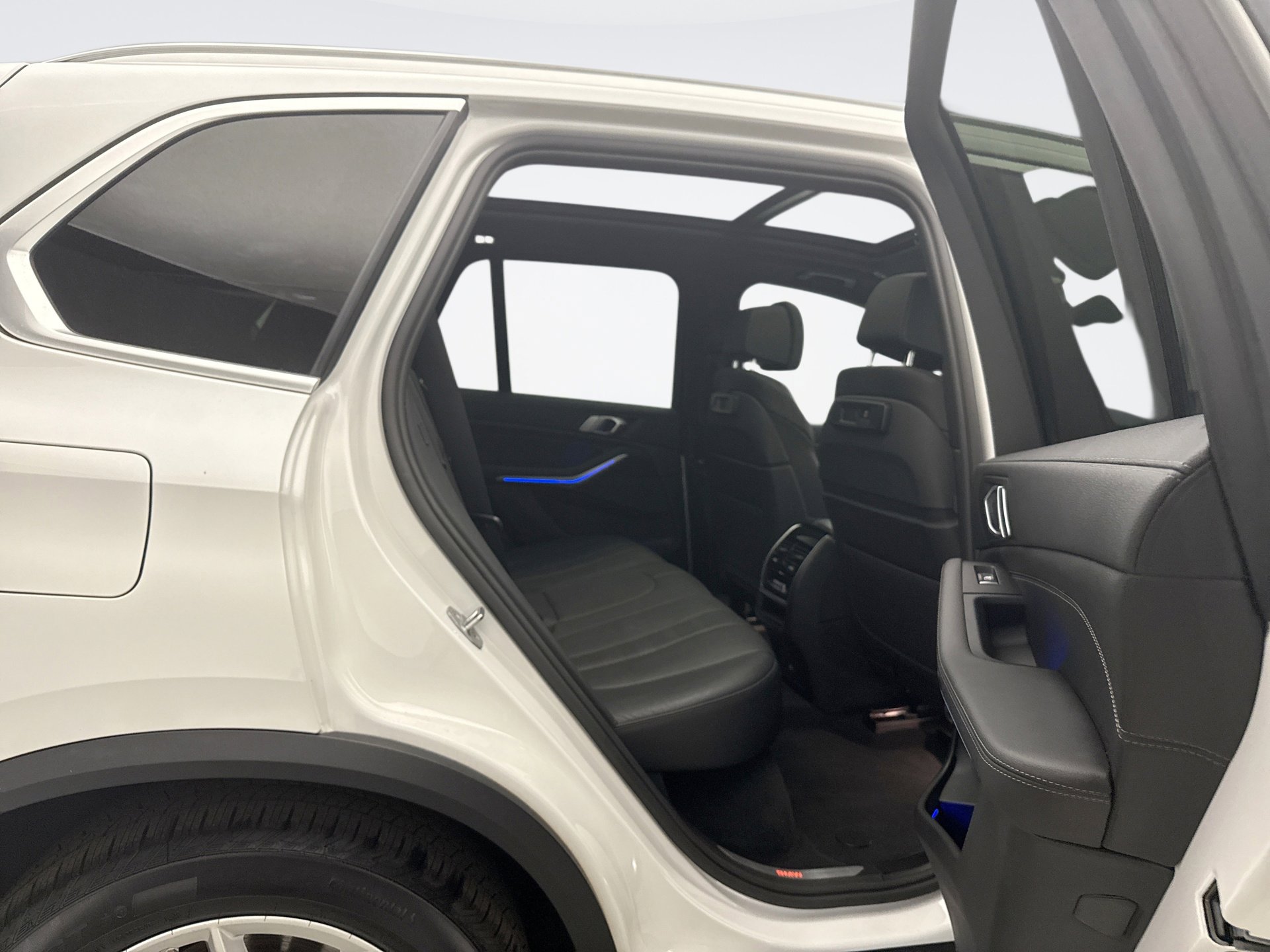 Used 2021 BMW X5 xDrive40i w/ Premium Package 2 AWD/4WD image 20
