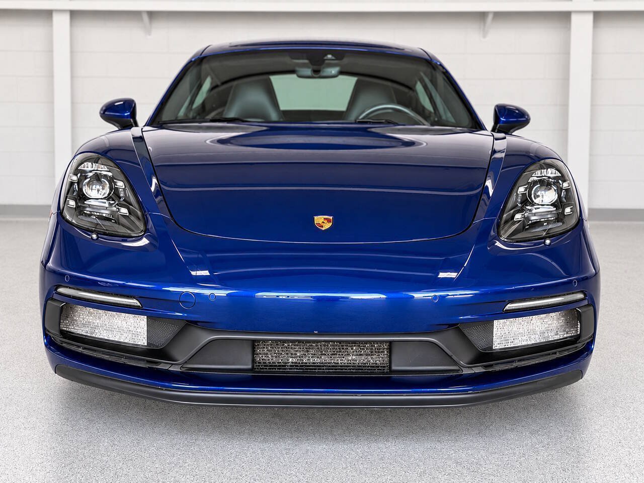 Used 2021 Porsche 718 Cayman GTS RWD image 3