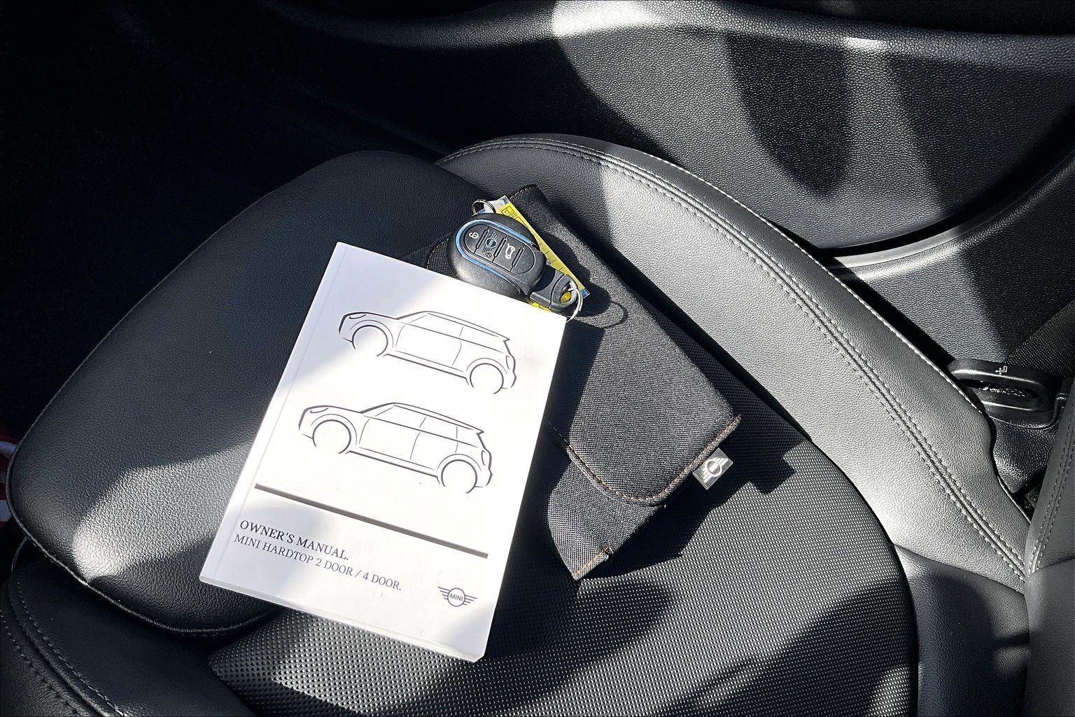 Used 2023 MINI Cooper S image 37