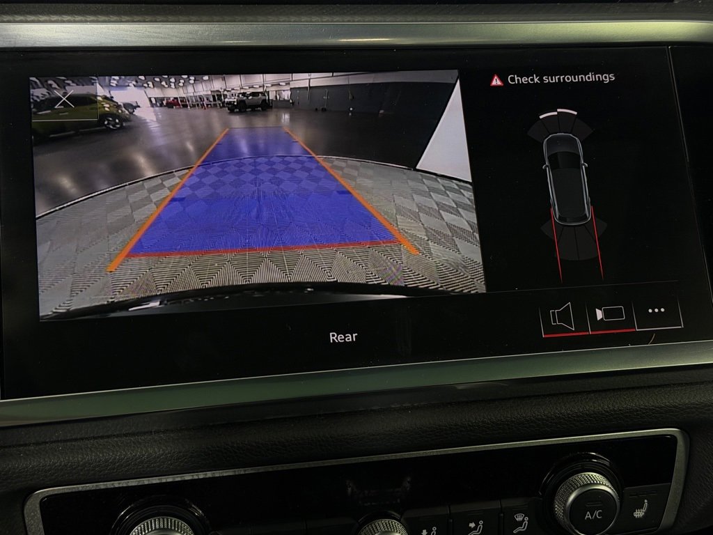 Used 2023 Audi Q3 2.0T Premium image 18