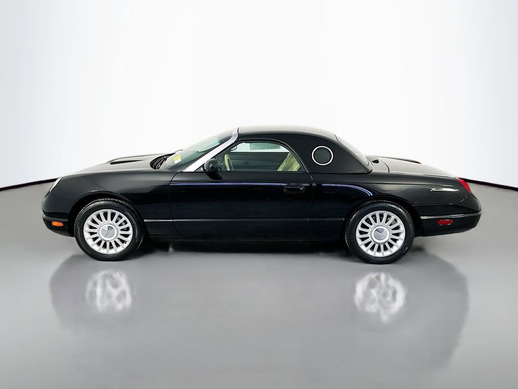 Used 2005 Ford Thunderbird RWD image 4