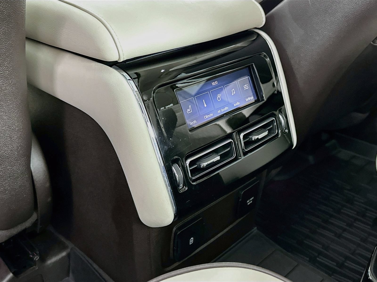 Used 2022 Lincoln Aviator Black Label w/ Dynamic Handling Package AWD/4WD image 26