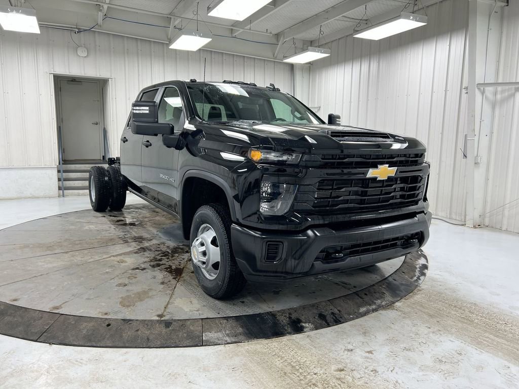 New 2026 Chevrolet Silverado 3500 W/T w/ WT Convenience Package image 2