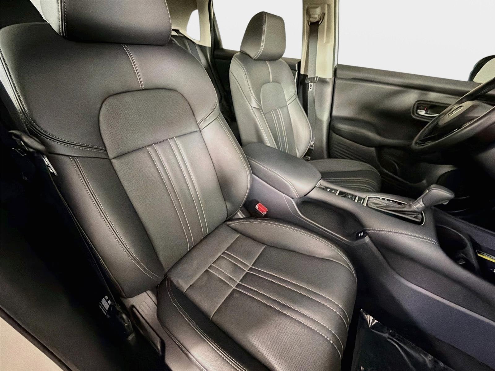 Used 2025 Honda HR-V EX-L image 26