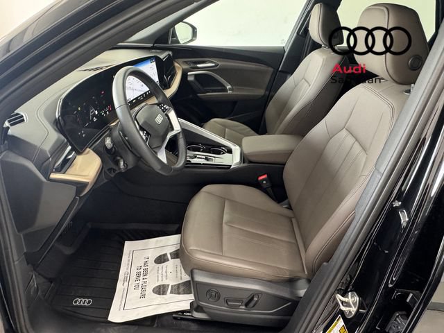 Used 2025 Audi Q5 Premium w/ Convenience Package AWD/4WD image 22