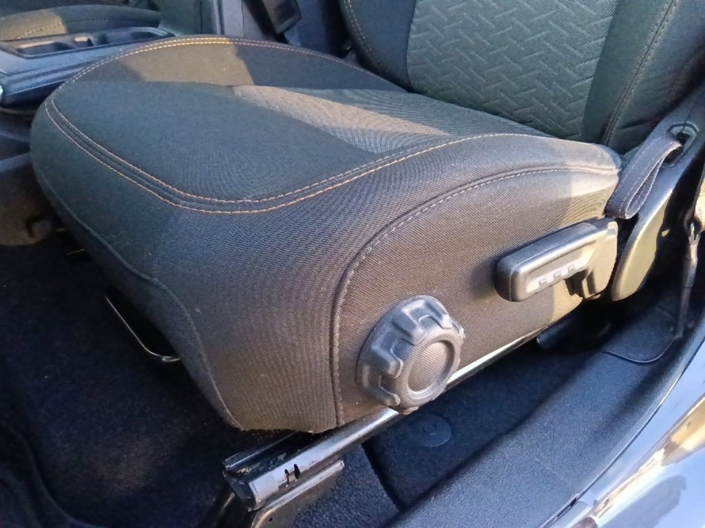 Used 2022 Jeep Gladiator Mojave w/ Cold Weather Group image 15