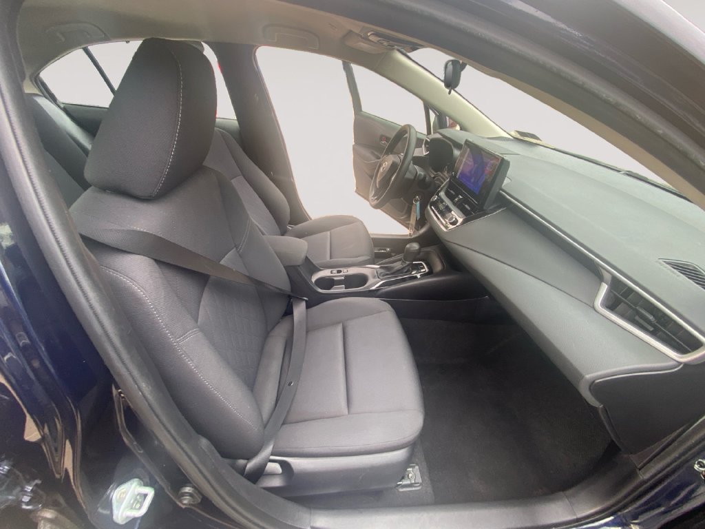 Used 2024 Toyota Corolla LE FWD image 15
