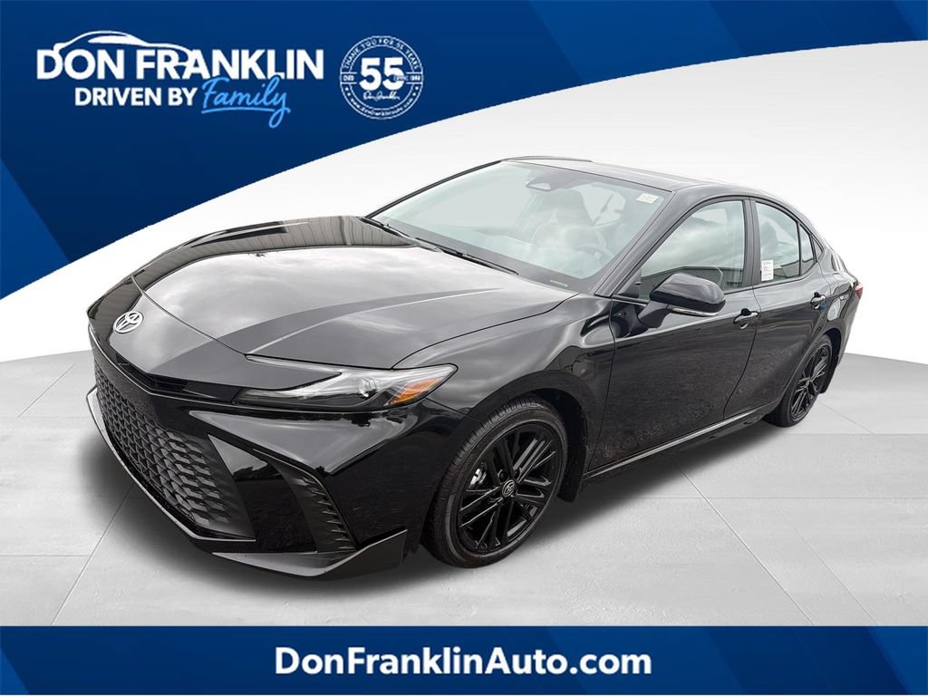 New 2026 Toyota Camry SE w/ Convenience Package