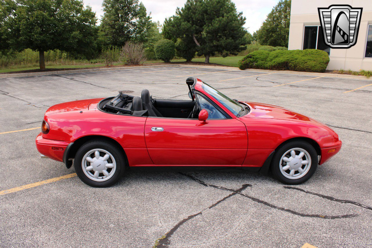 Used 1990 MAZDA MX-5 Miata image 10