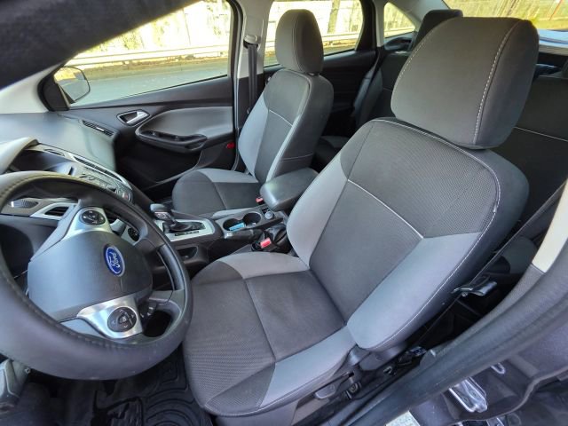 Used 2014 Ford Focus SE image 14