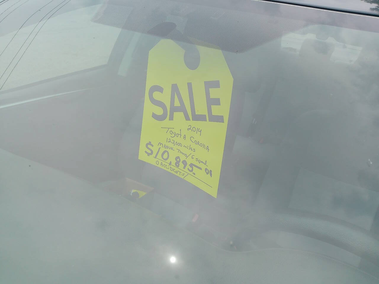 Used 2014 Toyota Corolla L FWD image 8
