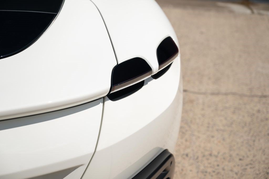 Used 2022 Ferrari Roma RWD image 24