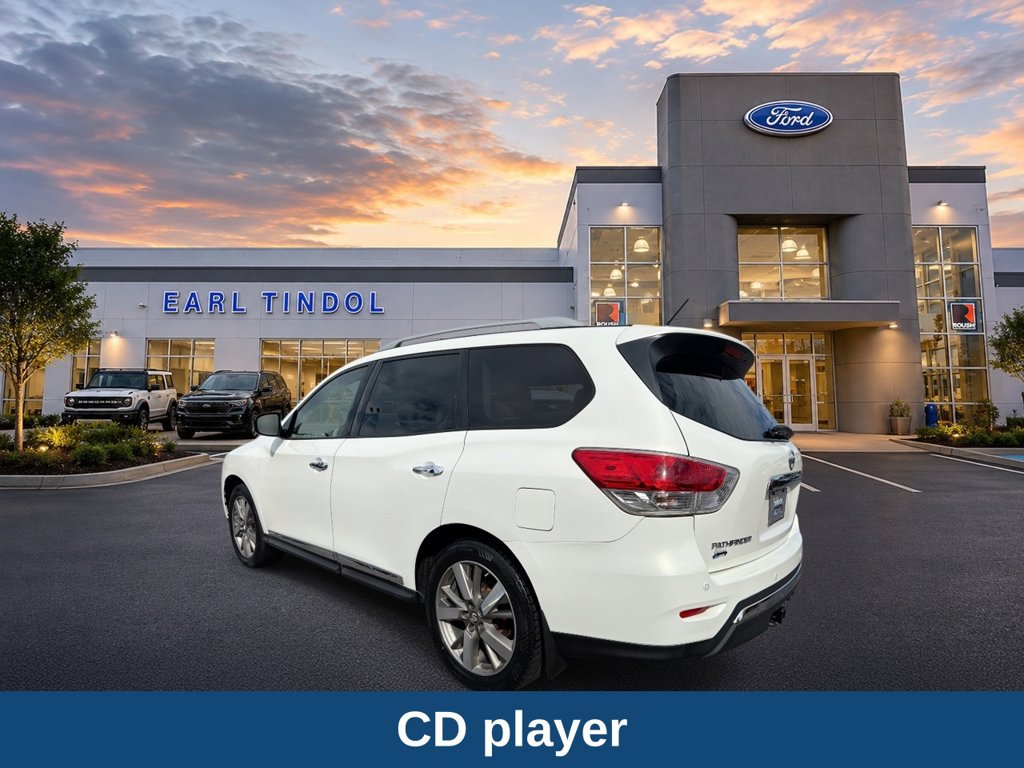 Used 2014 Nissan Pathfinder Platinum w/ Cargo Package FWD image 6